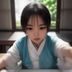 数据分析编辑林晓雯，年轻女性，面对电脑屏幕认真工作，擅长搜索数据解读
